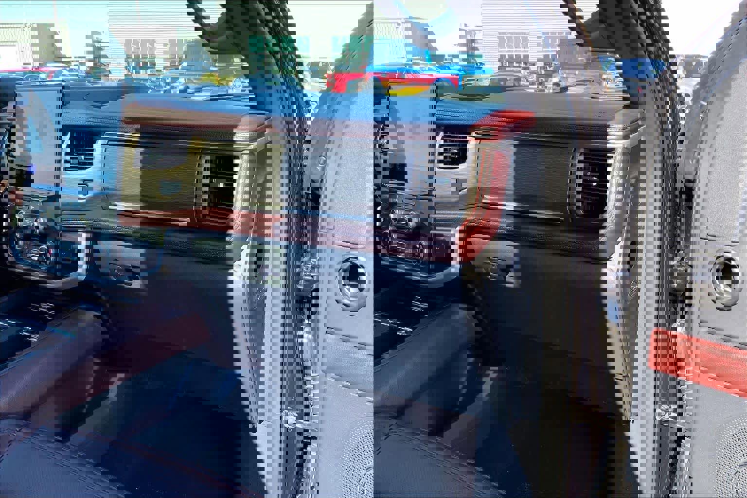 Certified 2024 Ford Expedition Limited image 19