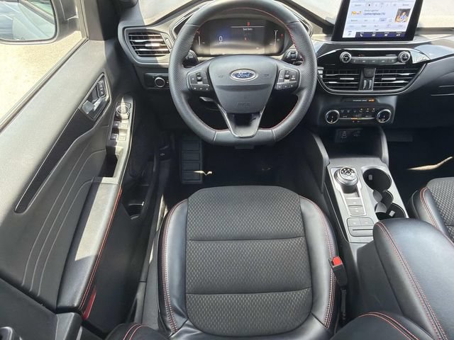 Certified 2025 Ford Escape ST-Line FWD image 13