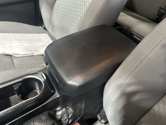 Used 2023 Toyota Tacoma SR AWD/4WD image 28