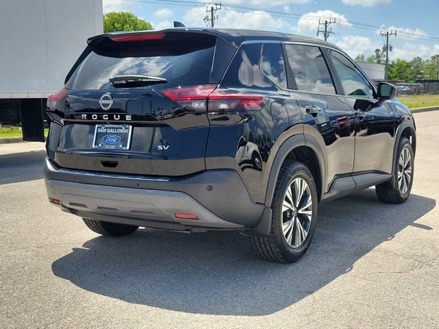 Used 2023 Nissan Rogue SV FWD image 6