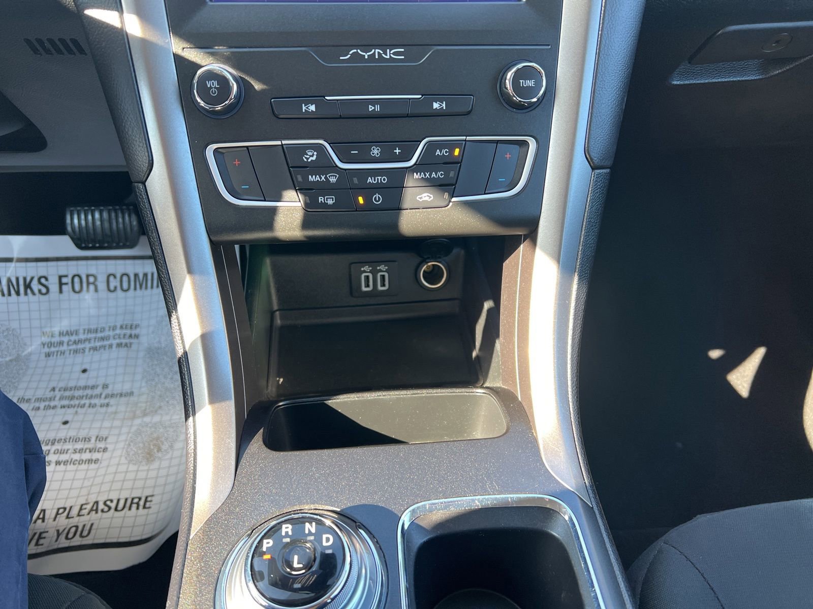 Certified 2020 Ford Fusion SE FWD image 26