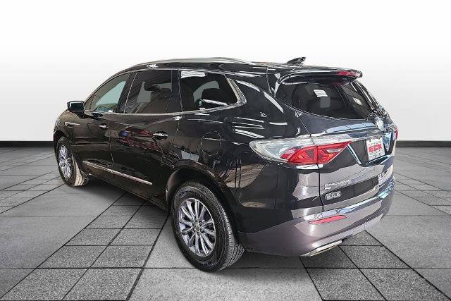 Used 2024 Buick Enclave Premium AWD/4WD image 7