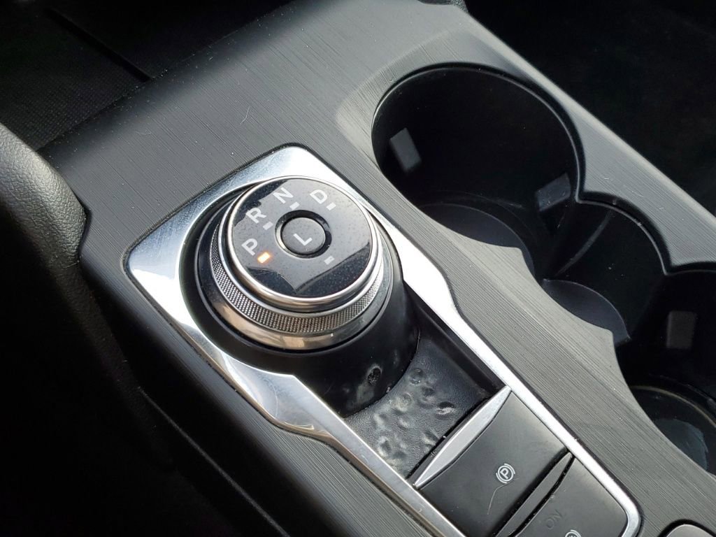 Certified 2020 Ford Escape SE image 31