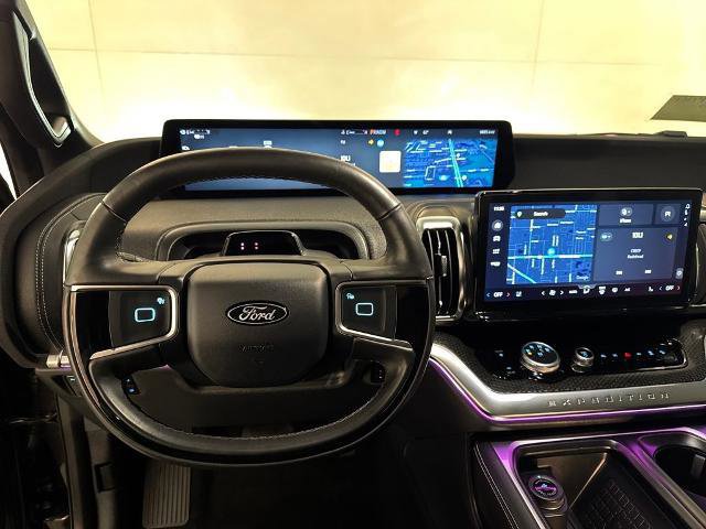 Certified 2025 Ford Expedition Platinum w/ Stealth Performance Package image 11