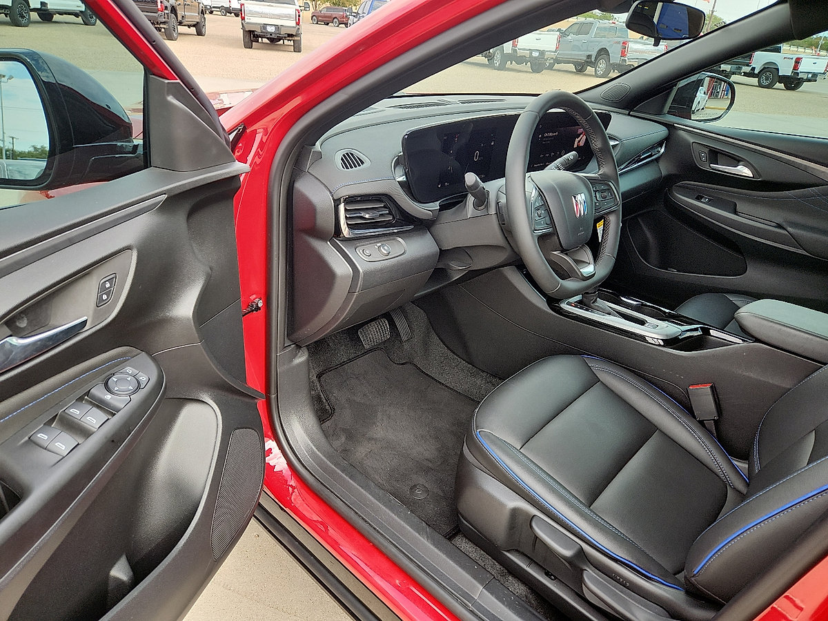 Used 2026 Buick Envista Sport Touring FWD image 19
