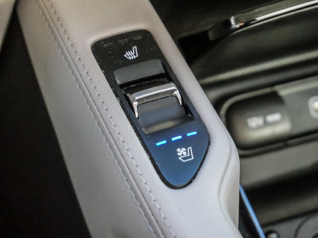 Used 2022 Kia Telluride SX w/ SX Prestige Package AWD/4WD image 44