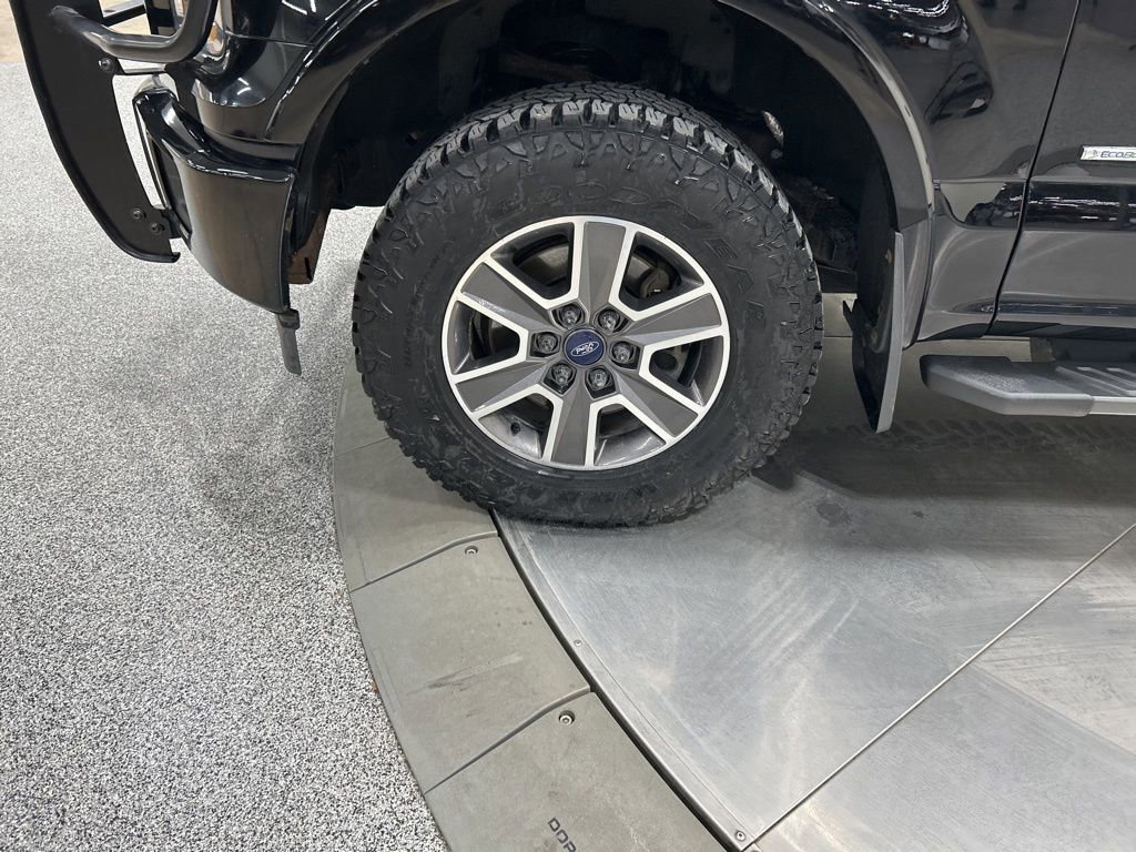 Certified 2017 Ford F150 XLT w/ Equipment Group 302A Luxury image 29