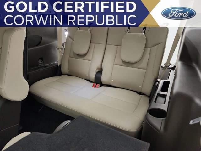 Certified 2023 Ford Explorer Platinum w/ Technology Package AWD/4WD image 26