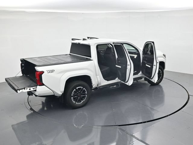 Used 2024 Toyota Tacoma TRD Sport AWD/4WD image 46