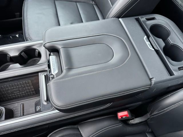 Certified 2025 Ford Expedition Max Platinum w/ Stealth Performance Package image 23