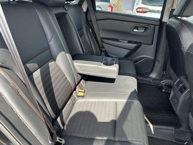 Used 2025 Nissan Rogue SV w/ Rock Creek Premium Package image 18