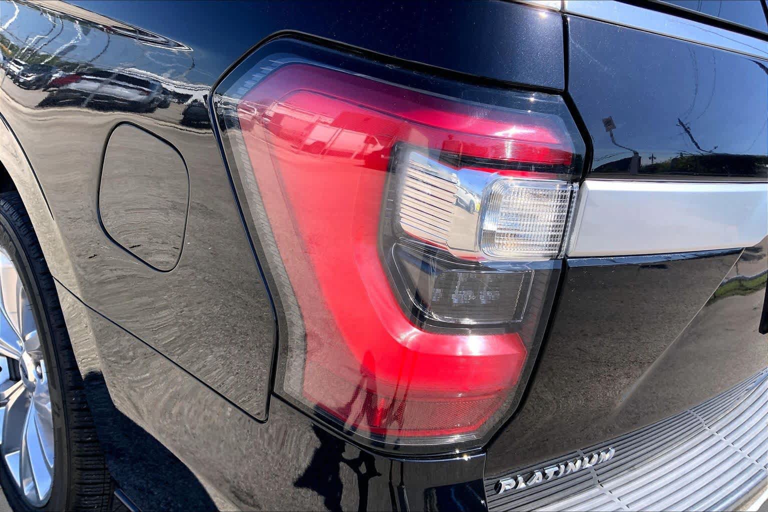 Certified 2019 Ford Expedition Platinum RWD image 54