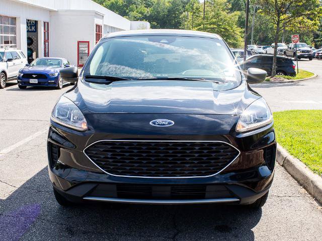 Certified 2022 Ford Escape SE AWD/4WD image 2