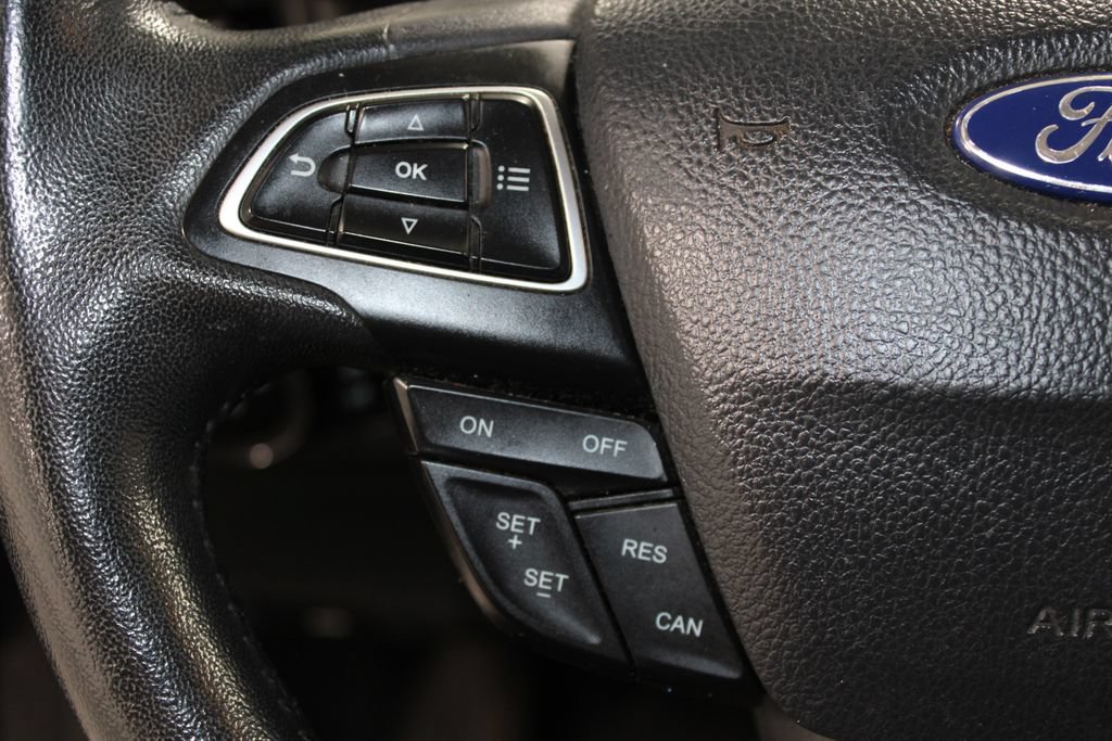Certified 2018 Ford EcoSport SE w/ SE Convenience Package FWD image 20