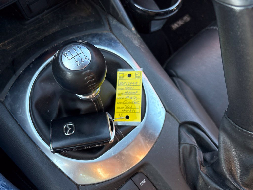 Used 2021 MAZDA MX-5 Miata RF Grand Touring RWD image 12