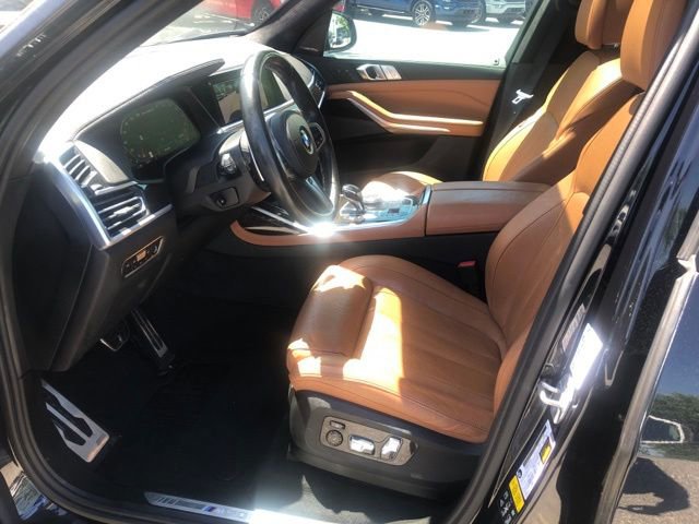 Used 2021 BMW X7 M50i w/ Cold Weather Package AWD/4WD image 6