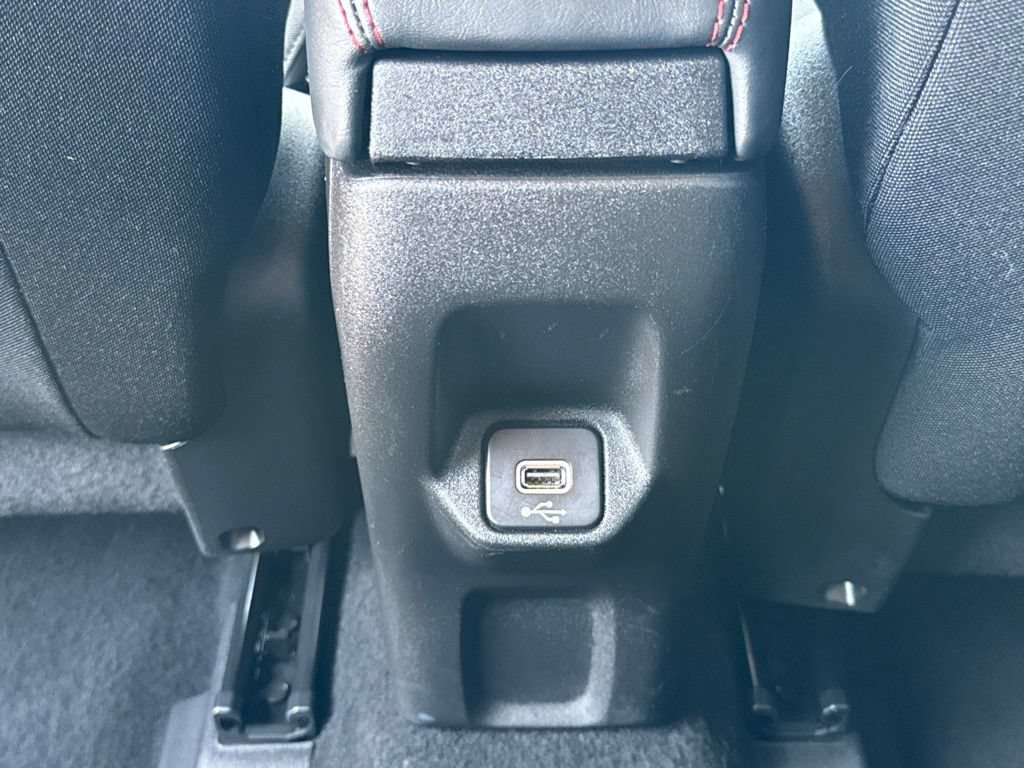 Used 2023 Jeep Renegade Trailhawk AWD/4WD image 38