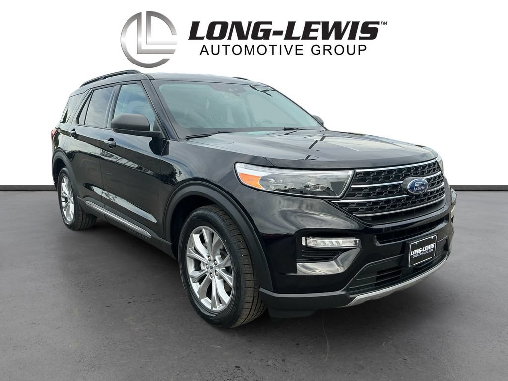Certified 2023 Ford Explorer XLT w/ Equipment Group 202A RWD image 10