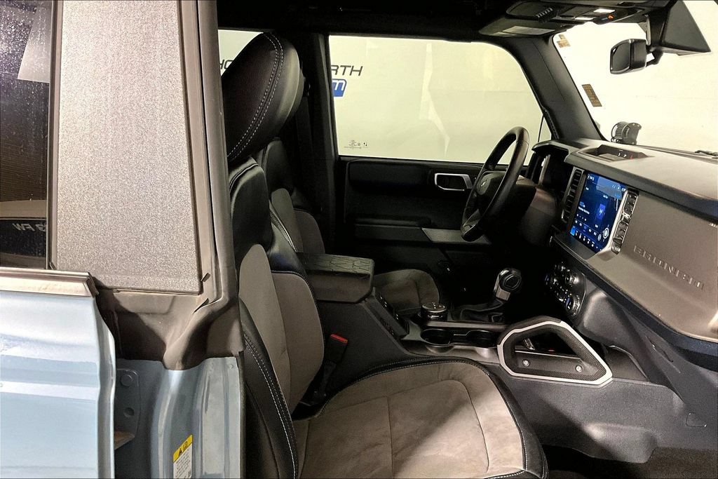 Certified 2022 Ford Bronco Outer Banks AWD/4WD image 6