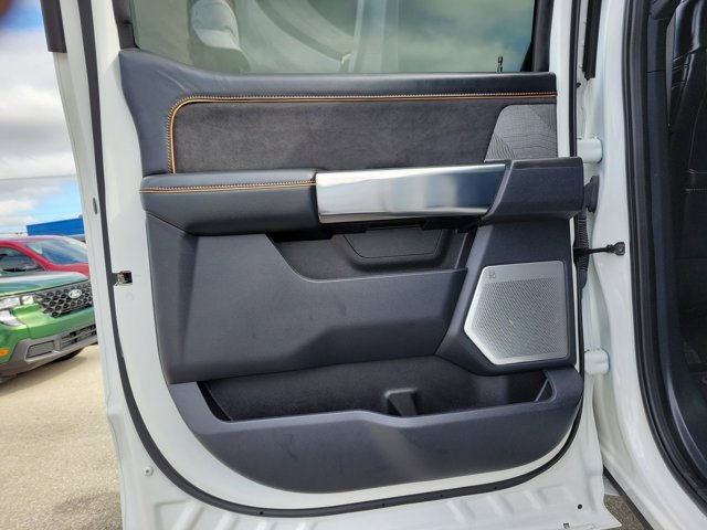 Certified 2024 Ford F350 Platinum w/ FX4 Off-Road Package image 14