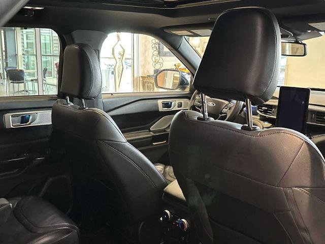 Certified 2022 Ford Explorer ST w/ Equipment Group 401A image 27