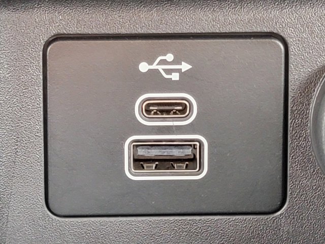 Certified 2024 Ford Escape ST-Line w/ Tech Pack #1 FWD image 8