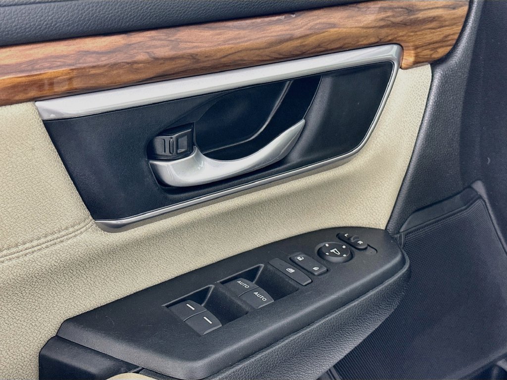 Used 2021 Honda CR-V EX image 16