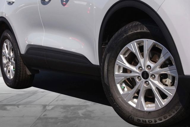 Certified 2025 Ford Escape Active image 3