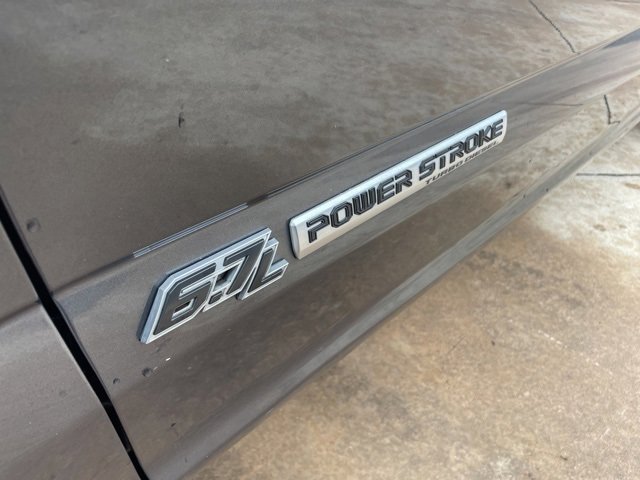 Certified 2018 Ford F250 Platinum w/ FX4 Off-Road Package image 5