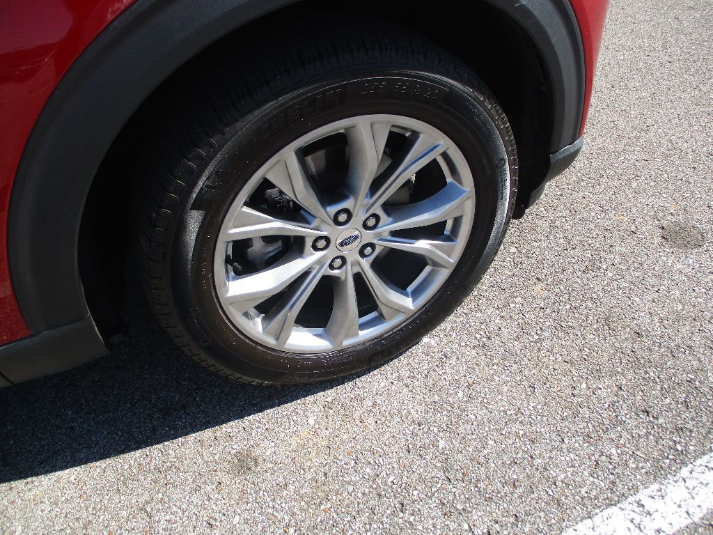 Certified 2021 Ford Explorer XLT w/ Equipment Group 202A image 24