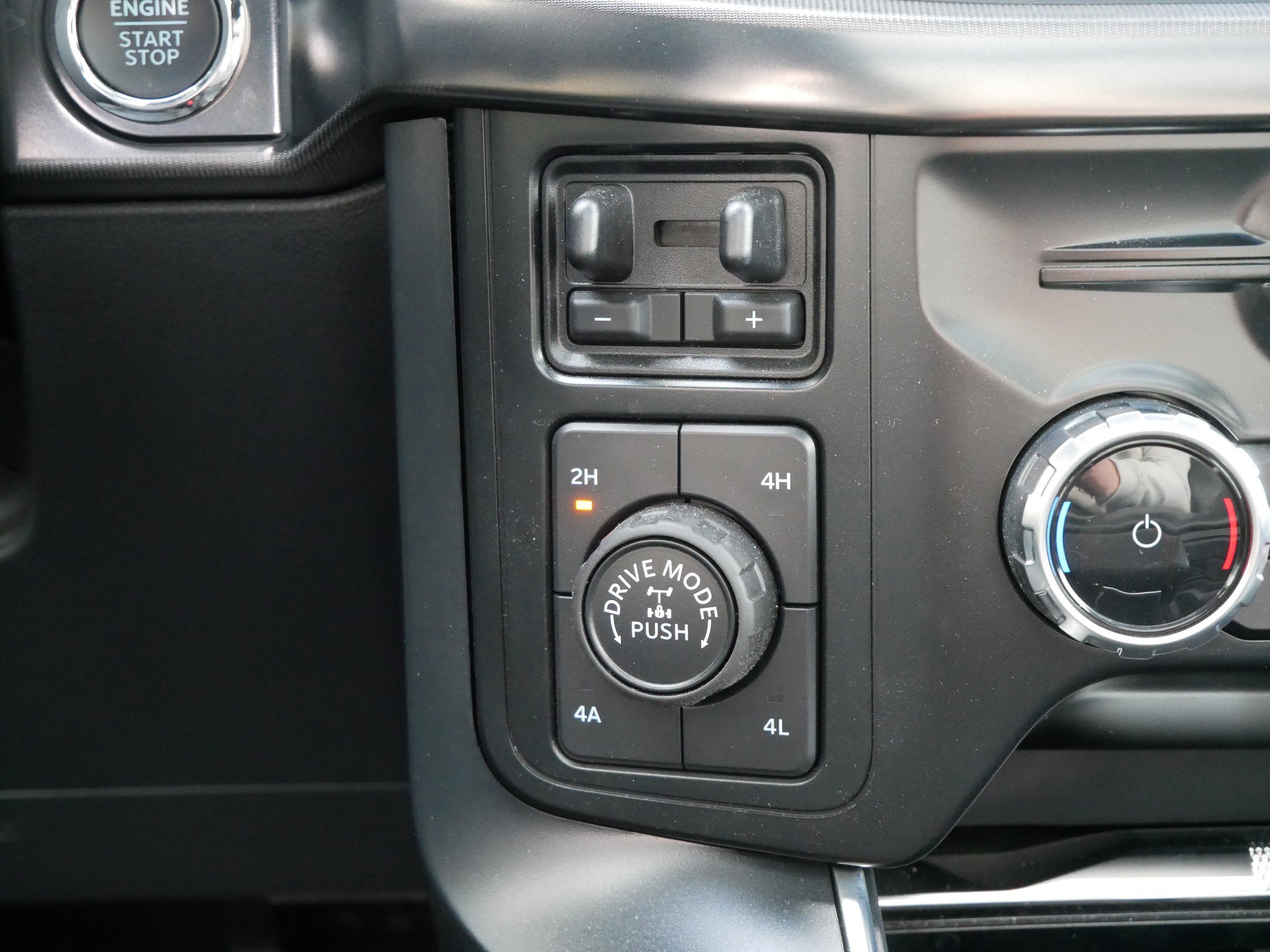 Certified 2024 Ford F150 Raptor AWD/4WD image 16