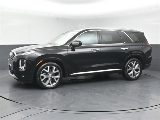 Used 2022 Hyundai Palisade Limited w/ Cargo Package image 2
