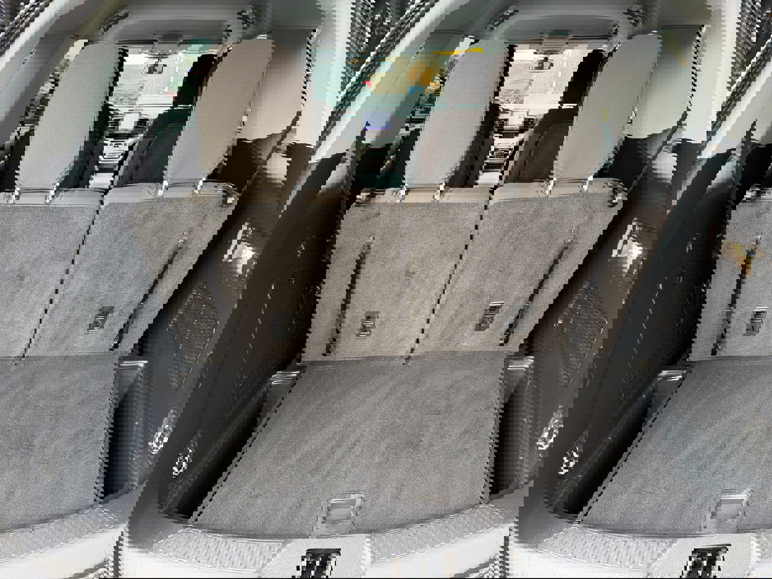 Certified 2023 Ford Explorer XLT image 12