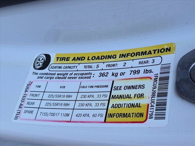 Certified 2020 Ford Escape Titanium w/ Titanium Premium Package 2.0 AWD/4WD image 26