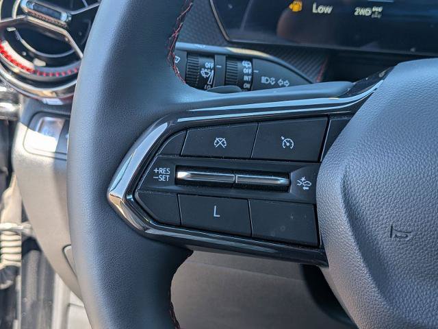 Used 2025 Chevrolet Equinox RS w/ Convenience Package III AWD/4WD image 19