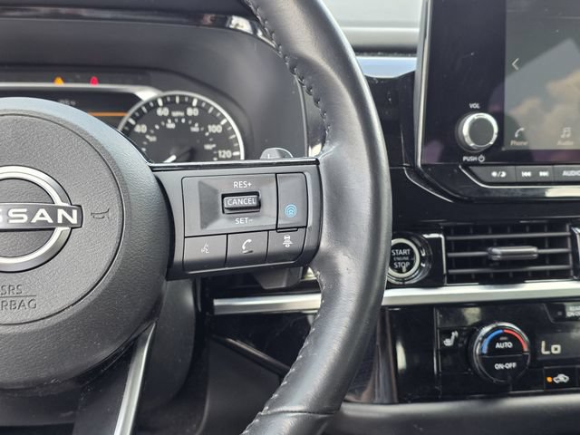 Used 2022 Nissan Pathfinder SV FWD image 26