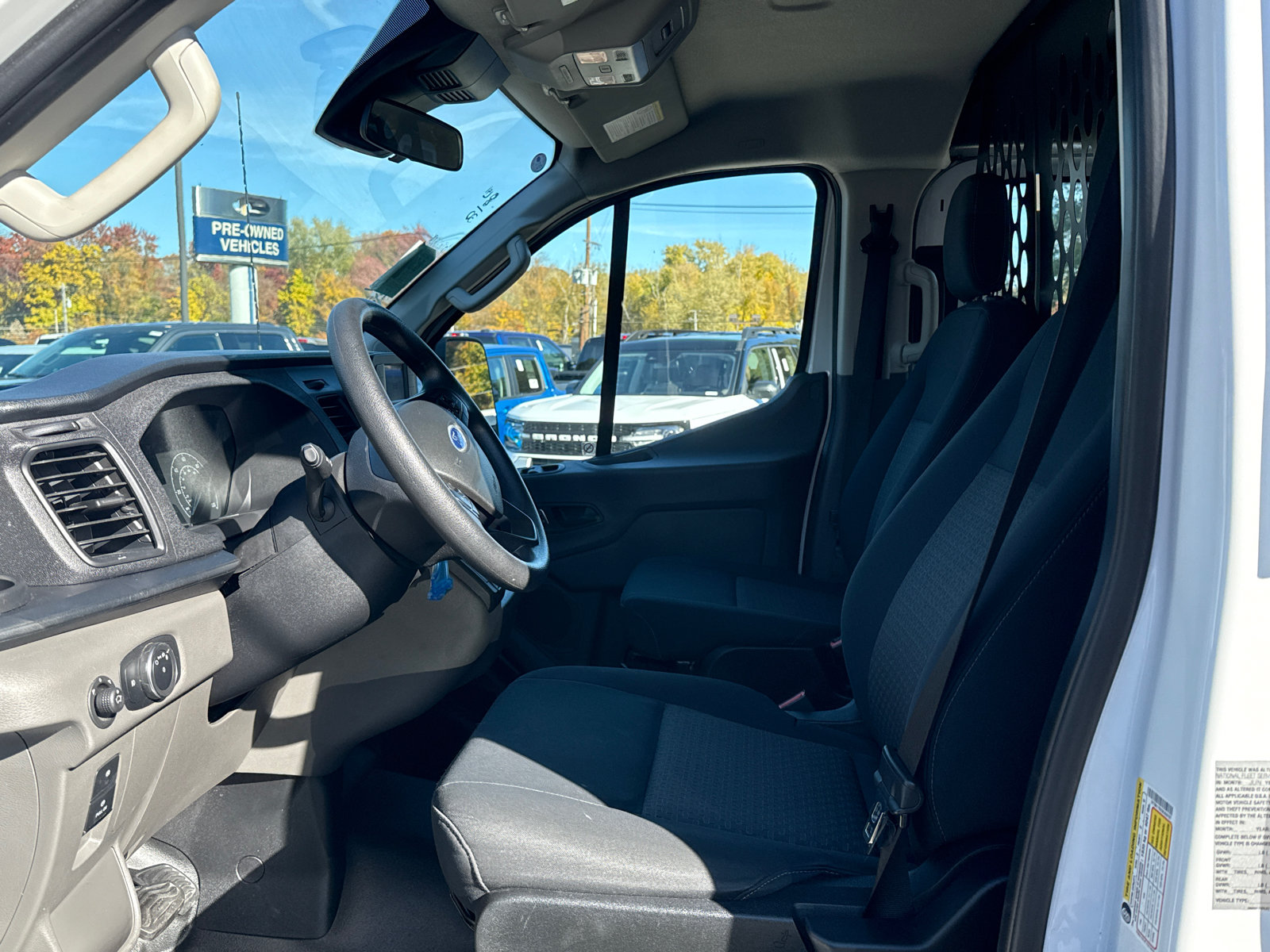 Certified 2025 Ford Transit 250 Low Roof w/ Exterior Upgrade Package RWD image 10
