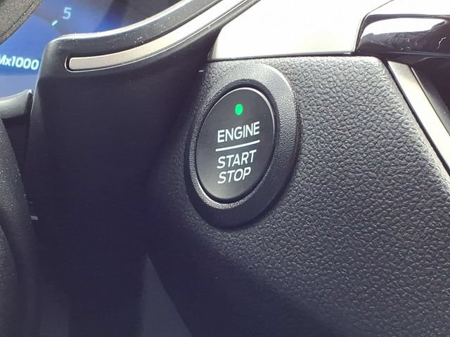 Certified 2022 Ford Escape SEL w/ Technology Package AWD/4WD image 22