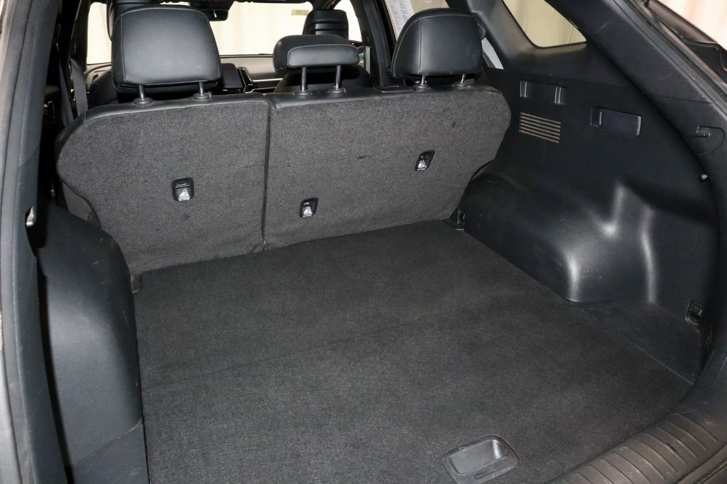 Used 2023 Kia Sportage X-Line image 16