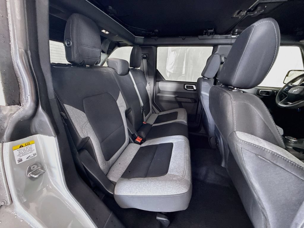 Certified 2023 Ford Bronco 4-Door AWD/4WD image 4