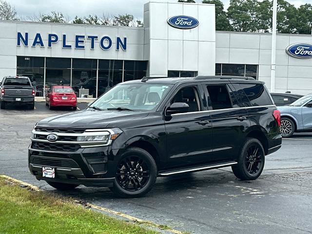 Certified 2022 Ford Expedition XLT AWD/4WD image 1