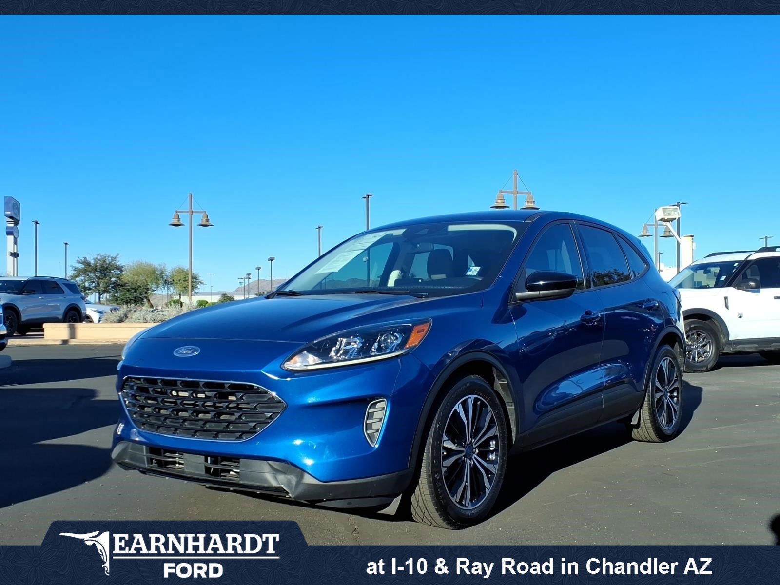 Certified 2022 Ford Escape SE w/ SE Sport Appearance Package image 7