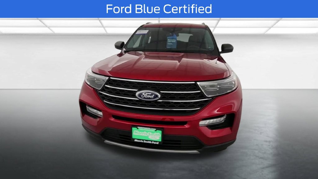 Certified 2022 Ford Explorer XLT w/ Equipment Group 202A AWD/4WD image 2