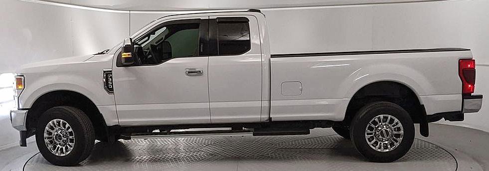 Certified 2022 Ford F350 XLT w/ XLT Premium Package AWD/4WD image 5
