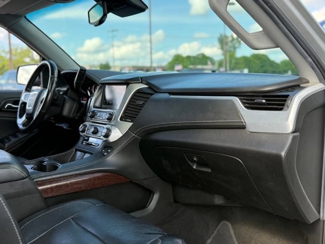 Used 2018 GMC Yukon XL SLT w/ Open Road Package AWD/4WD image 18
