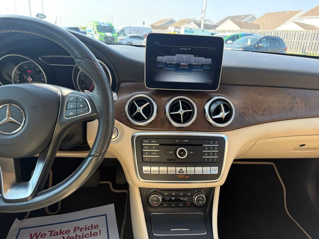 Used 2019 Mercedes-Benz GLA 250 4MATIC image 20