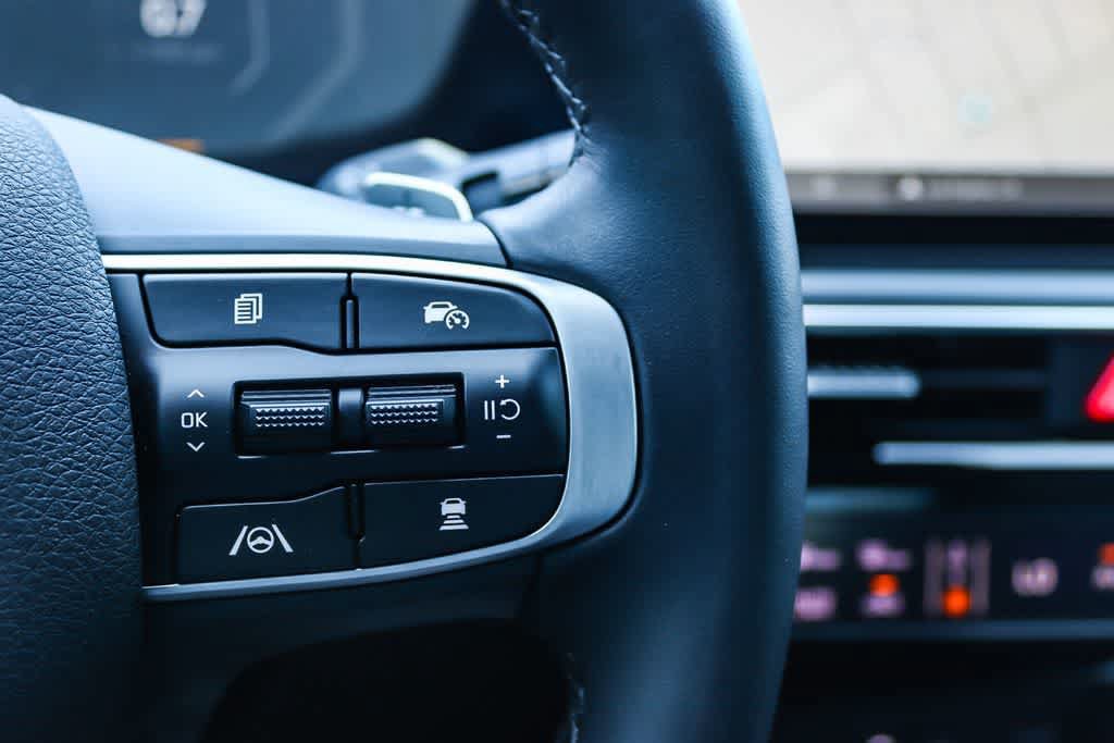 Used 2025 Kia K5 GT w/ GT1 Package FWD image 24