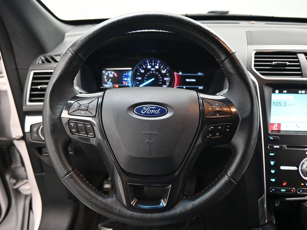 Certified 2018 Ford Explorer Sport image 40