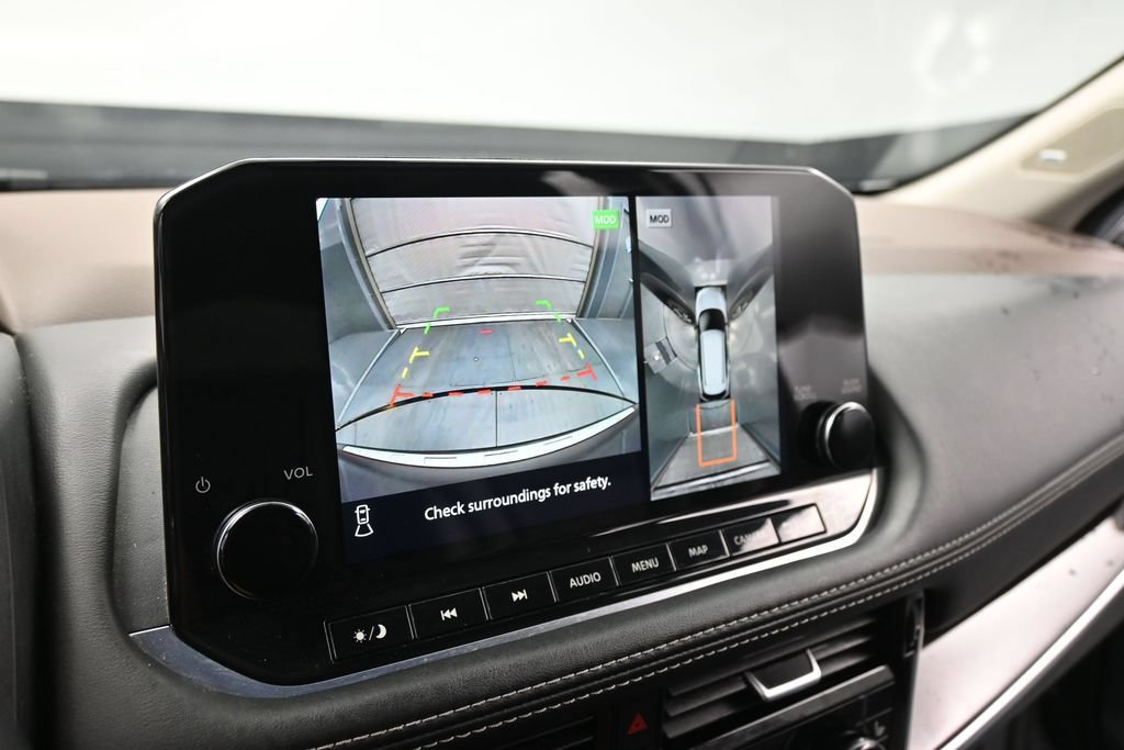 Used 2023 Nissan Rogue SL w/ SL Premium Package FWD image 15