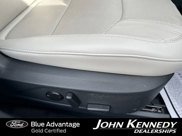 Certified 2025 Ford Mustang Mach-E Premium image 43